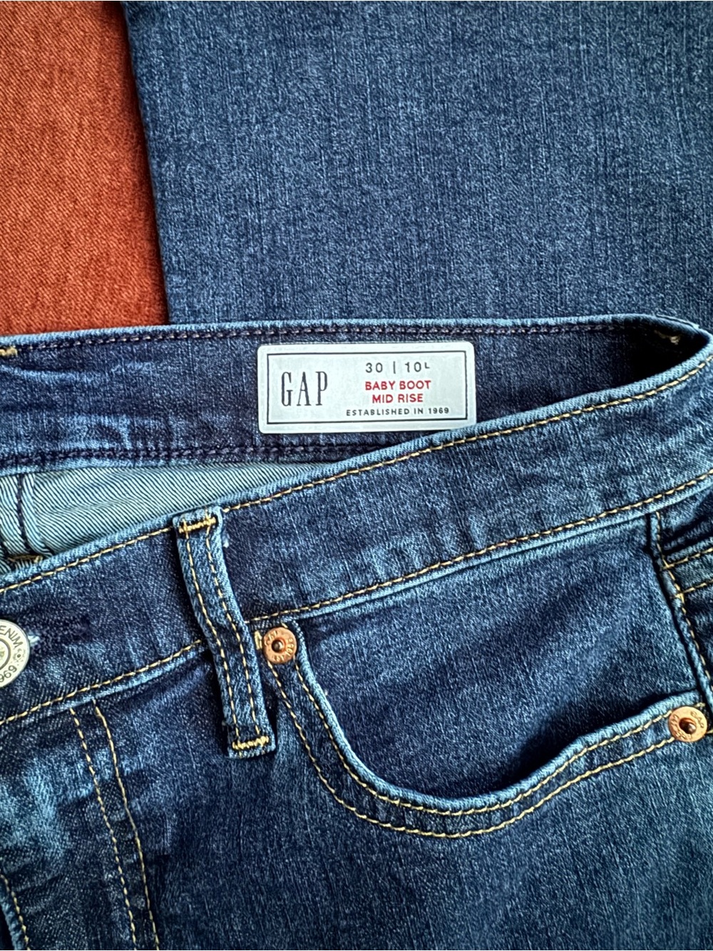 GAP Boot-Cut Jeans, With Stretch - Picture 3 of 3